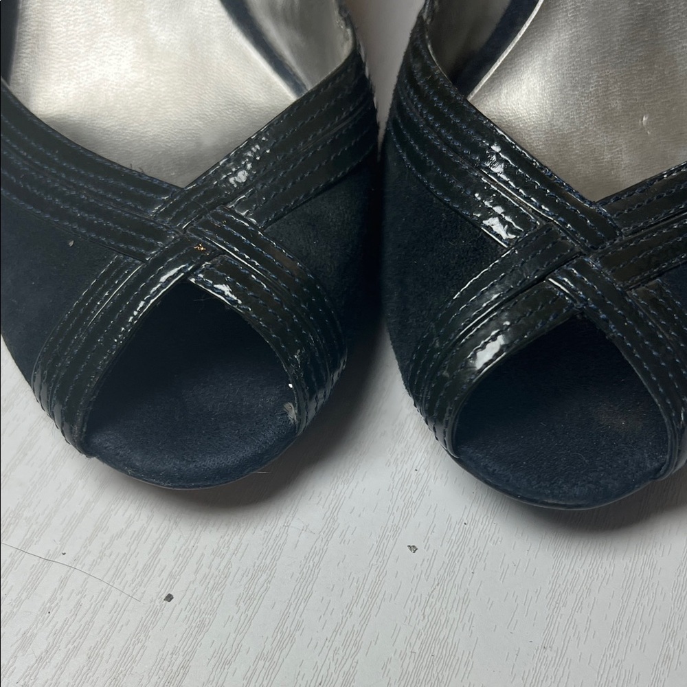 LOFT Black Peep-Toe Heels B24 - Picture 5 of 7